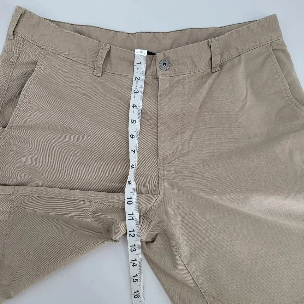 THE north face mens khaki hiking shorts size 36